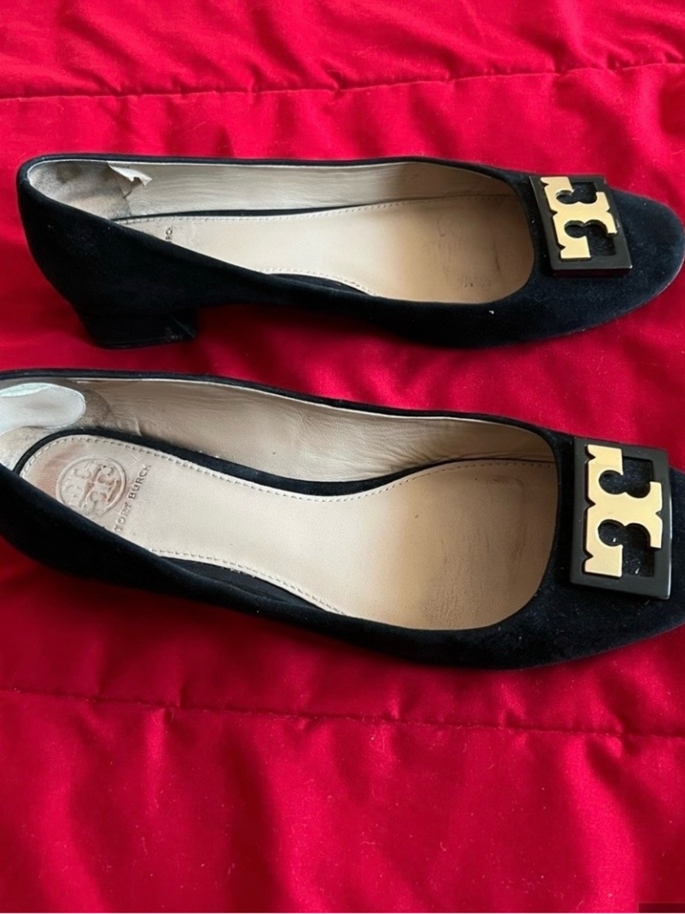 Tory Burch Black Suede Flats with Gold Logo Plaque - Picture 5 of 5